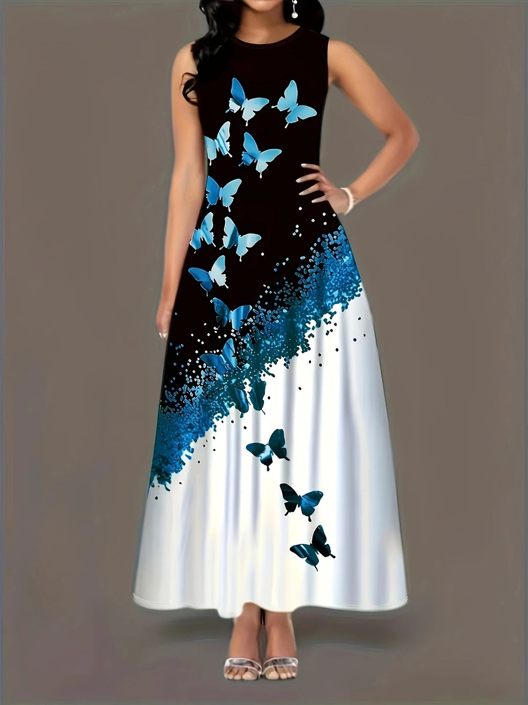 Women's maxi dress with floral pattern and practical pockets Lune London