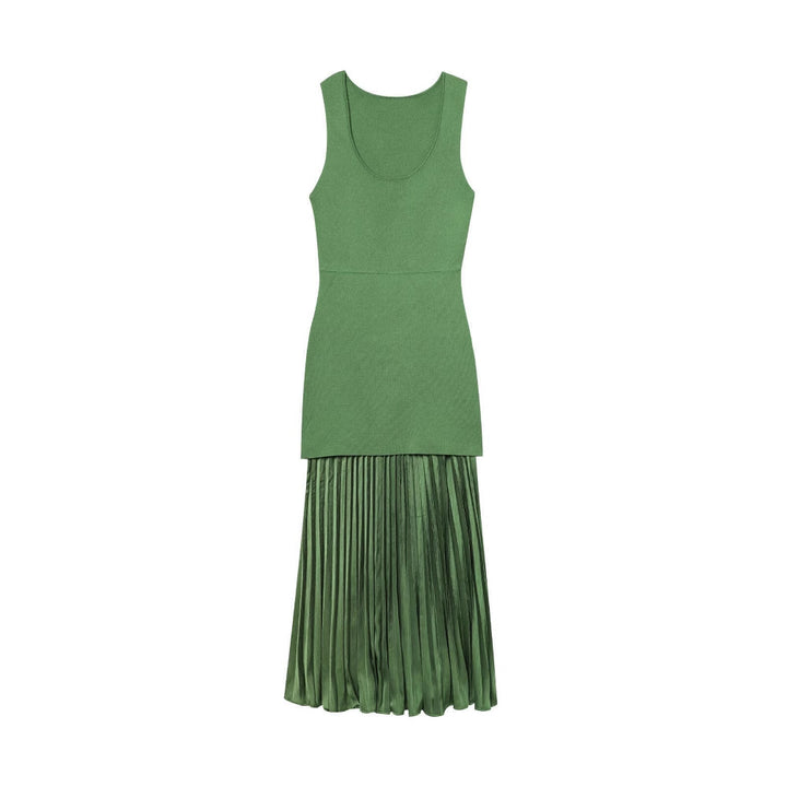 Maxi dress for women with pleated skirt and fitted top Chic und Stil