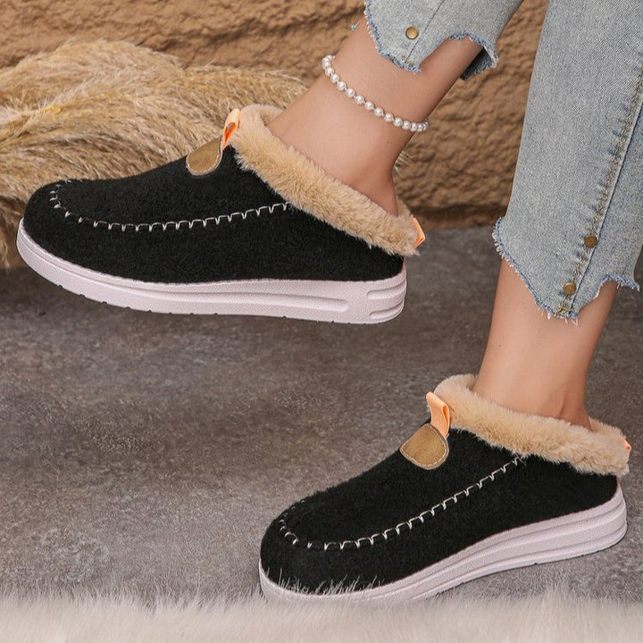 Fluffy slippers for women with non-slip sole and cozy lining Lune London