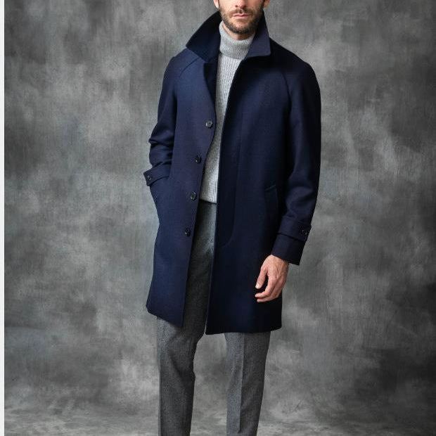 Elegant coat for men with a belt at the waist and modern accents Lune London