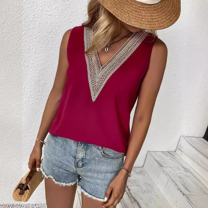 Women's sleeveless V-neck tank top with lace appliqué Lune London