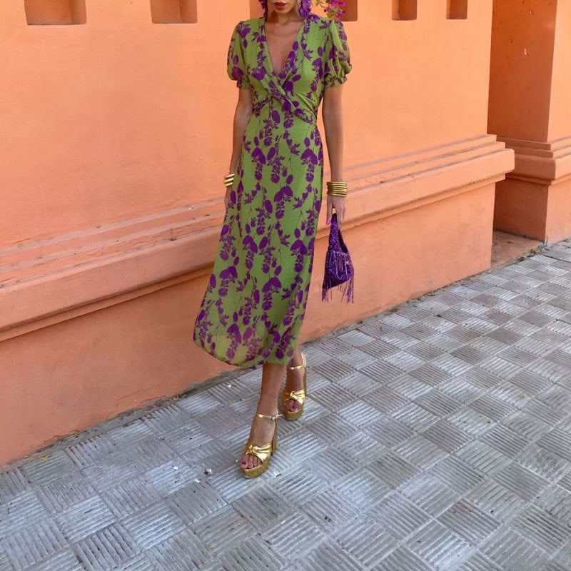 Robe maxi pour femmes avec décolleté en V profond et motif diamant artistique Chic & Stil