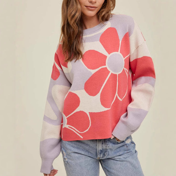 Casual knitted sweater for women with floral pattern Lune London