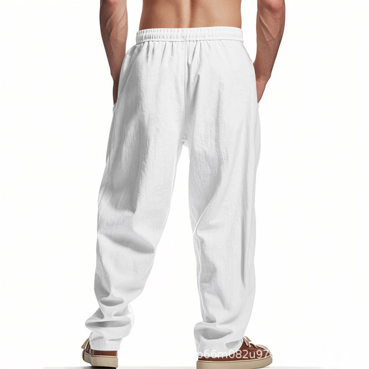 Casual cargo pants for men with practical pockets and elastic waist Lune London