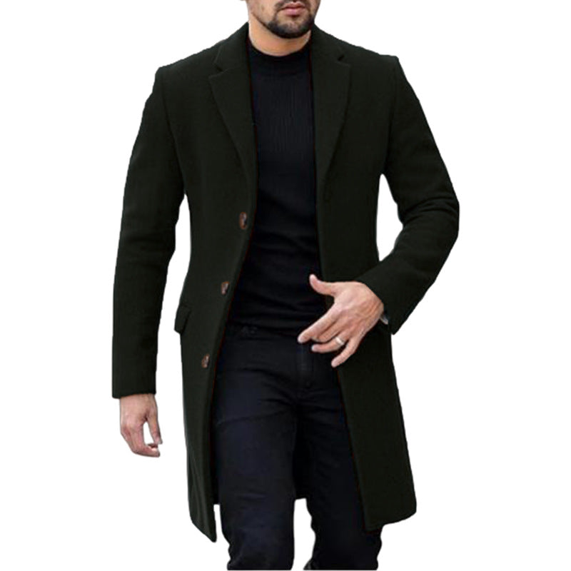 Elegant wool coat for men with a modern cut and practical pockets Lune London