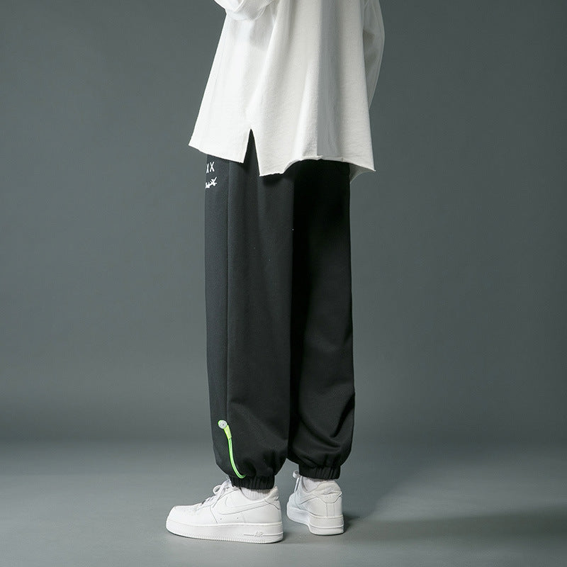 Leisure pants for men with drawstring and stylish design Lune London