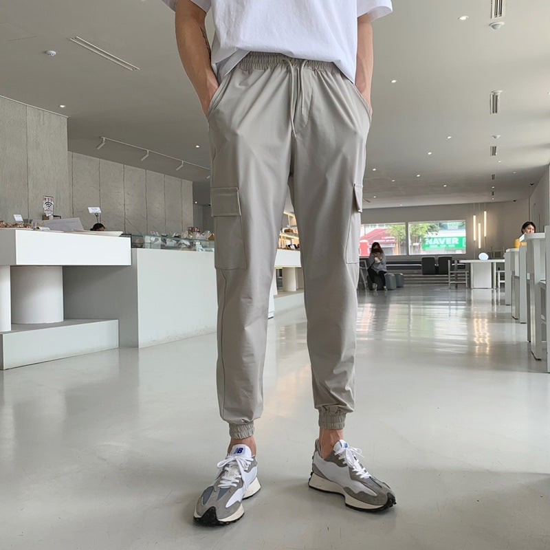 Men's cargo pants with elastic waistband and practical side pockets Lune London
