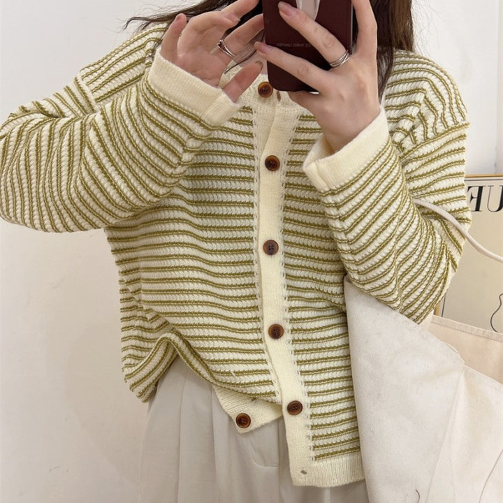 Casual knit jacket for women with modern stripes Lune London