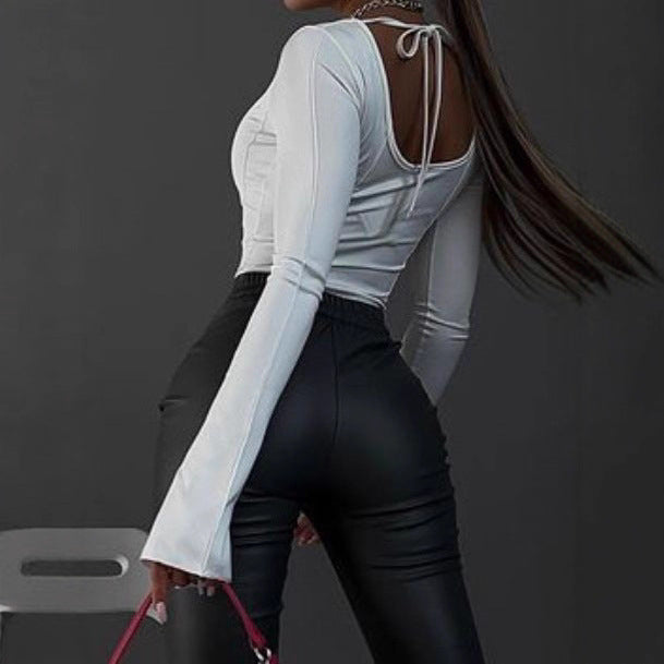Ladies Long Sleeve Top with Square Neckline and Casual Cut Lune London