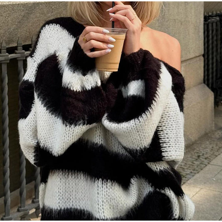 Oversized knitted sweater for women with wide stripes Lune London