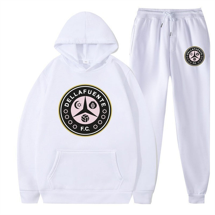 Women’s sweatshirt and jogging pants set with sporty club motif Chic & Stil