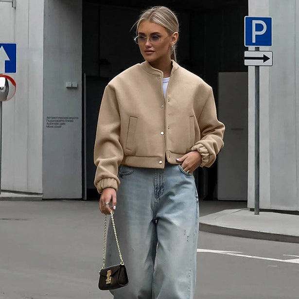 Casual oversized bomber jacket for women in soft fabric Lune London