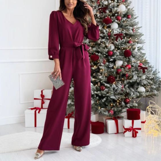 Ladies elegant jumpsuit with belt at the waist and wide legs Lune London