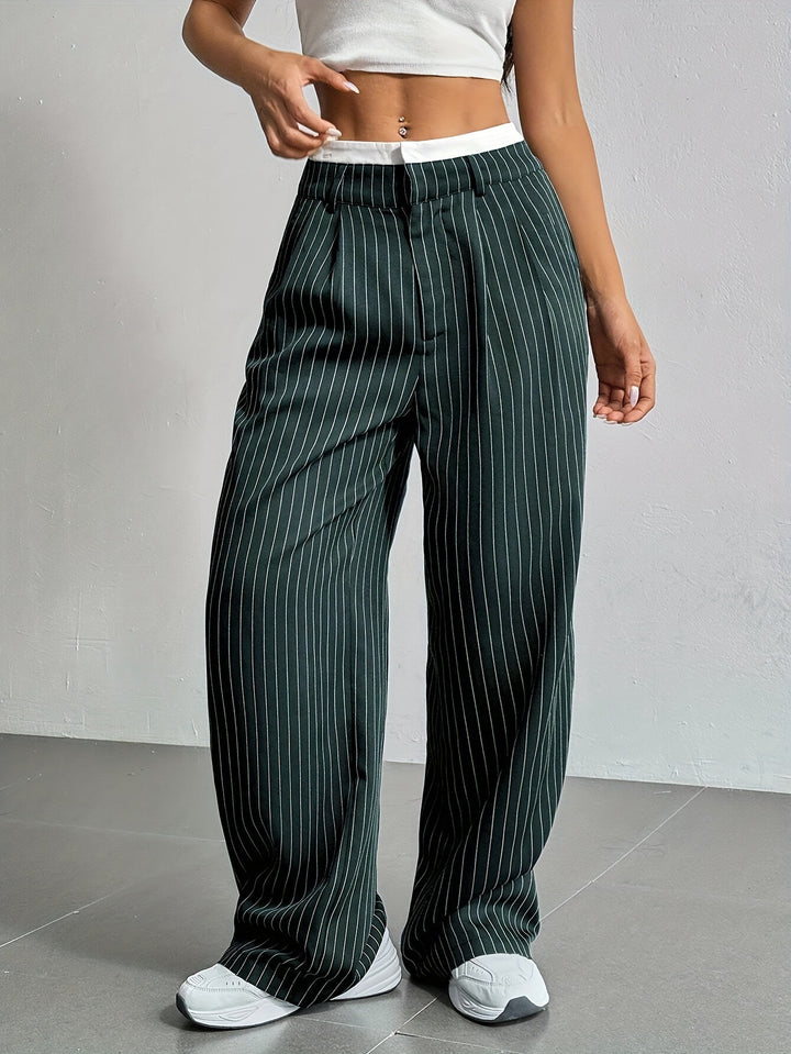 Pantalons cropped classiques pour femmes avec poches angulaires Chic & Stil
