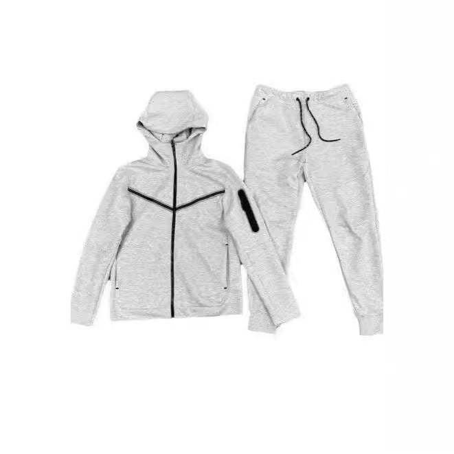 Modern tracksuit for men with ergonomic cut and breathable materials Lune London