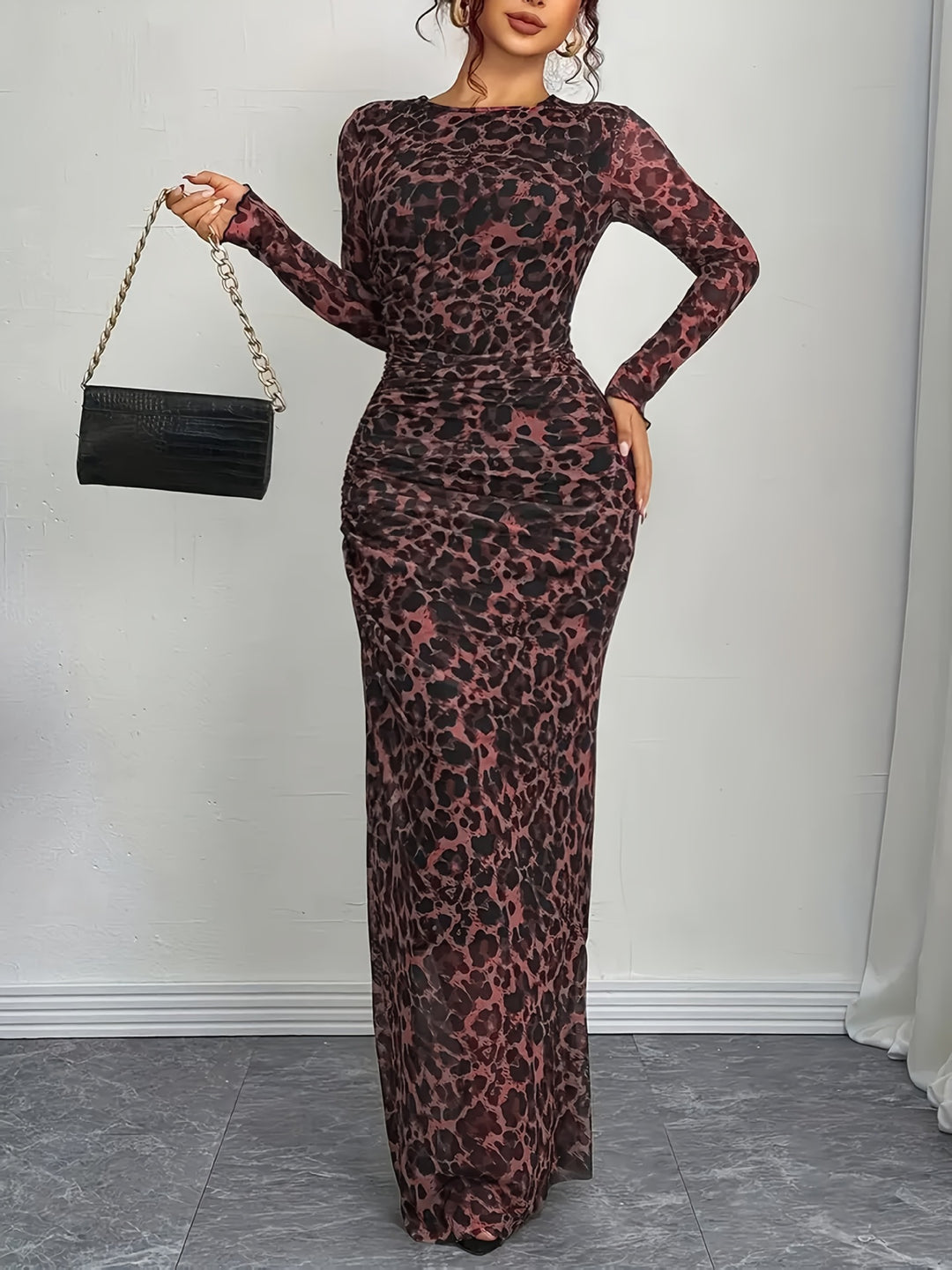 Maxi dress for women with leopard print and flattering cut Lune London