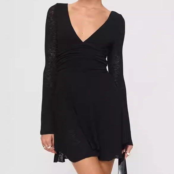 Playfully cut mini dress for women with V-neck and long sleeves Lune London