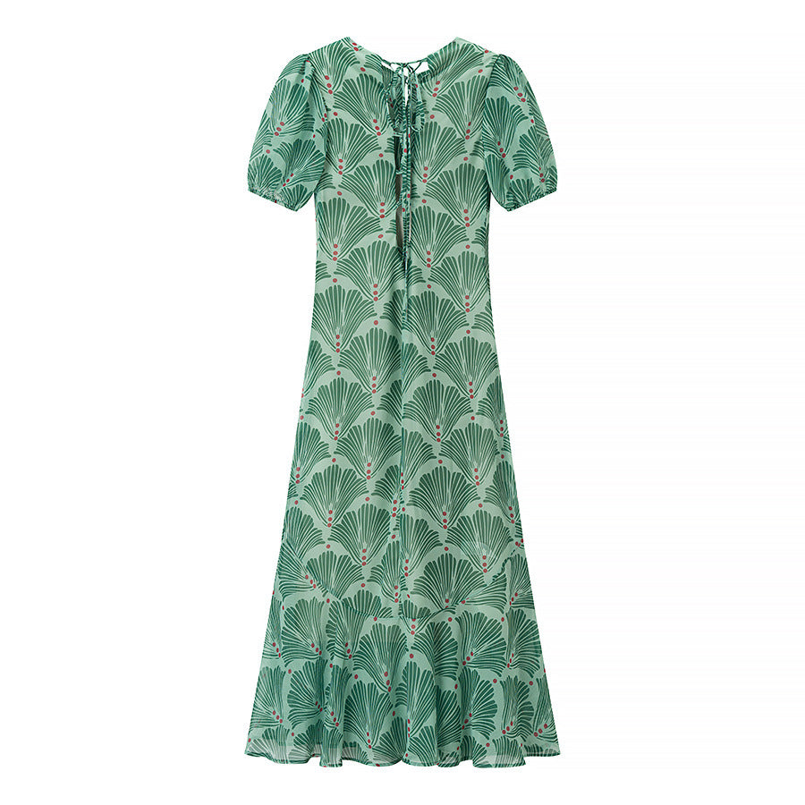 Maxi dress for women with a fresh floral design and a relaxed fit Lune London