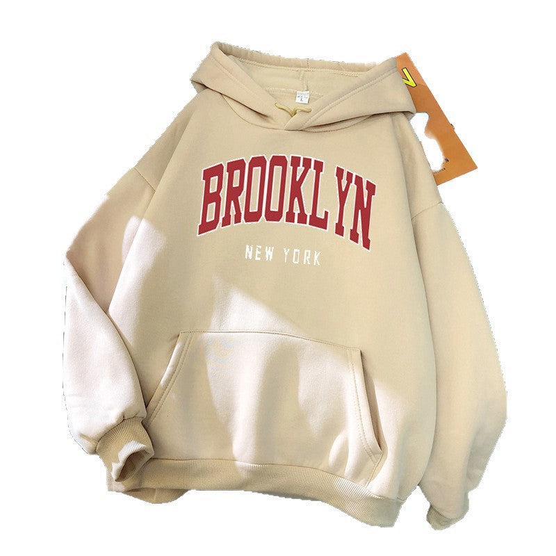 Women's hoodie with trendy Brooklyn print Chic & Stil