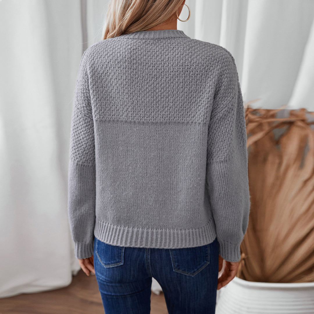 Trendy knit sweater for women with textured design and relaxed fit Lune London