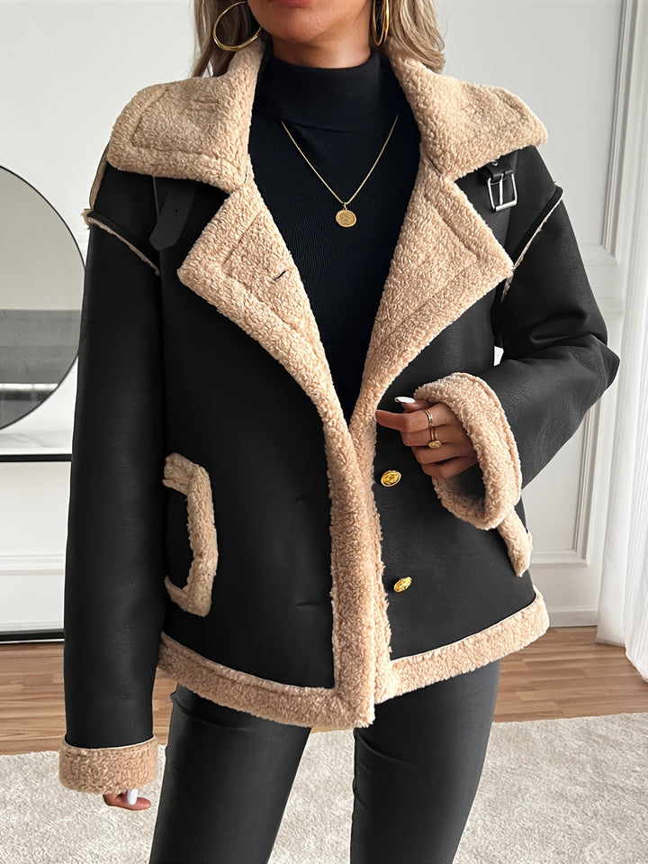 Short women's jacket with faux fur trim and practical pockets Lune London