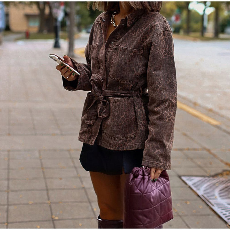 Trendy denim jacket for women with leopard design belt Lune London