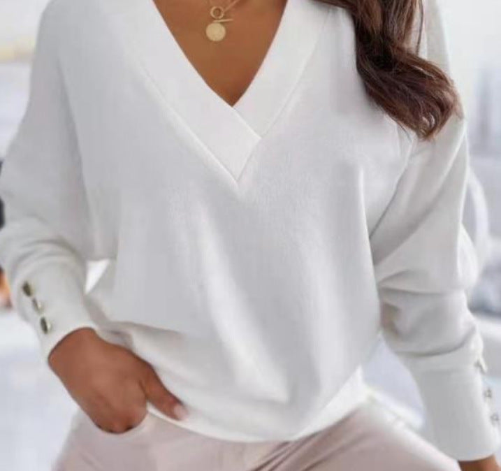 Women's casual V-neck sweater with oversized fit Lune London