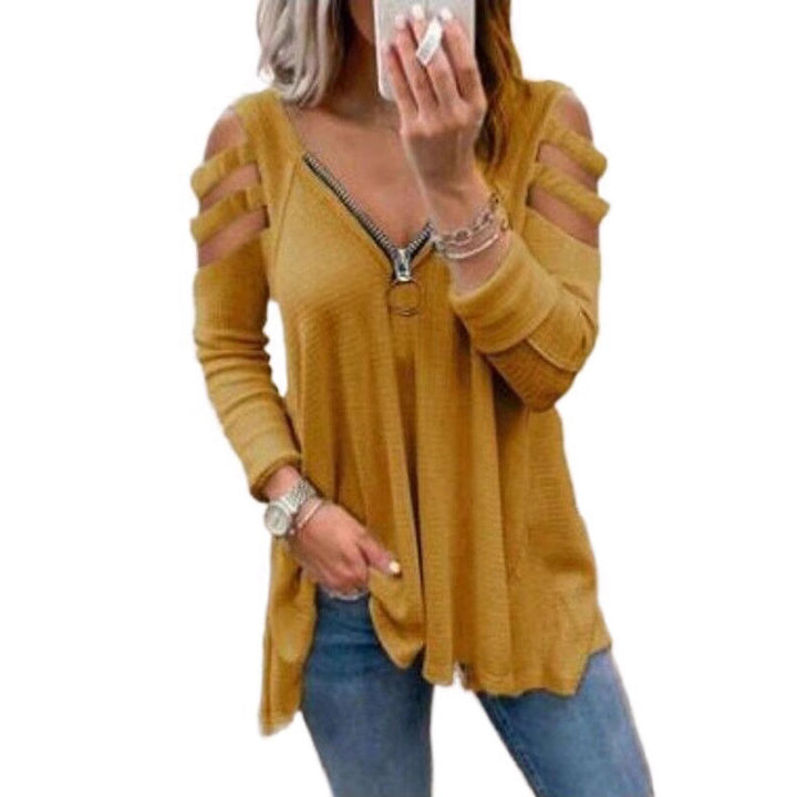 Ladies knit sweater with trendy cut-out sleeves Lune London