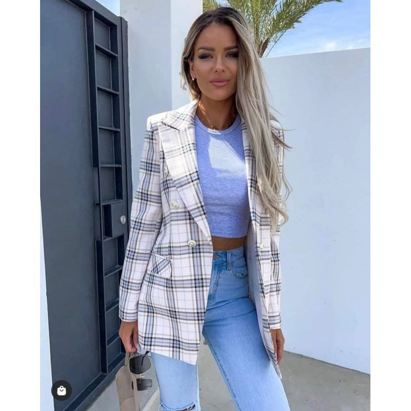 Plaid women's blazer with double-breasted buttons and stylish details Lune London