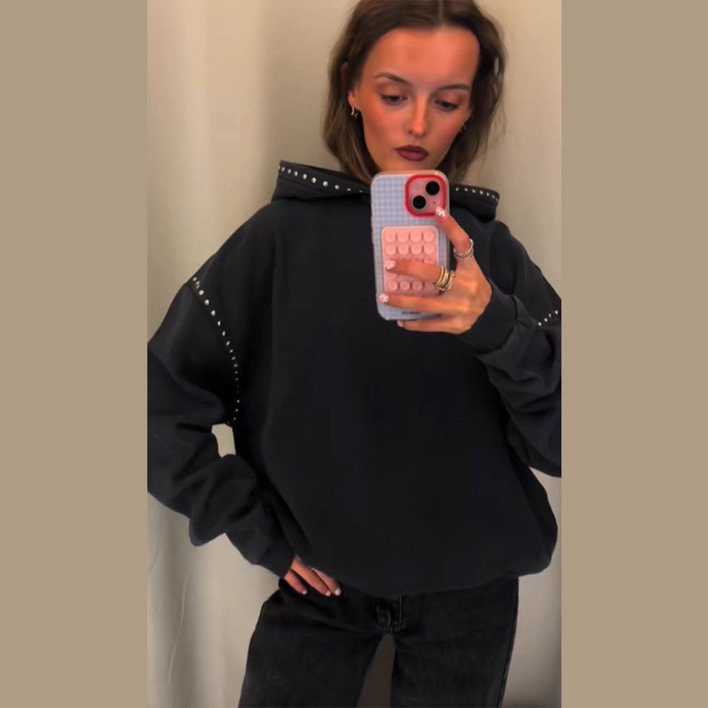 Sweat à capuche de mode pour femme avec décorations de clous élégantes Chic & Stil