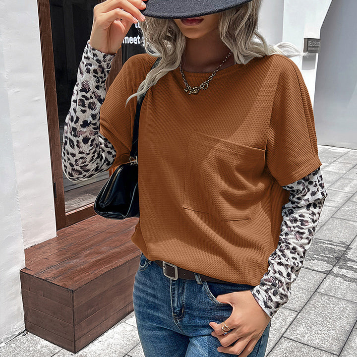 Casual oversized T-shirt for women with removable sleeves and chic leopard print