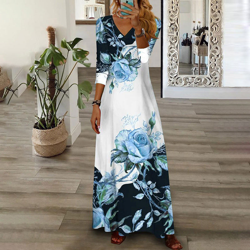 Maxi dress for women with floral design and V-neck Lune London