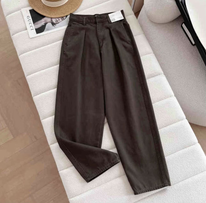 Pantalons chino larges pour femmes avec taille haute et poches pratiques Chic & Stil