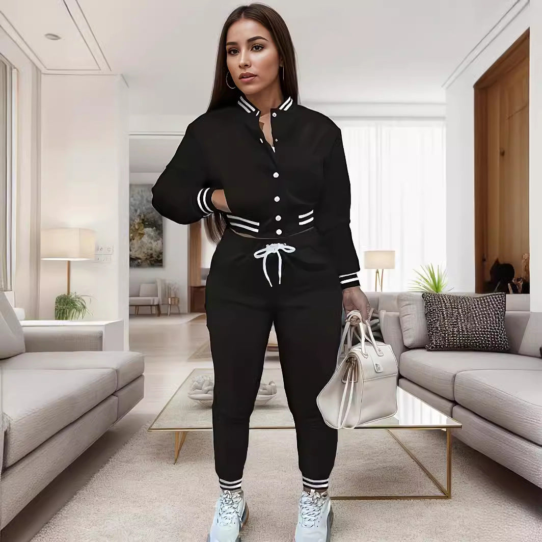 Ladies sporty jumpsuit with chic and stylish contrasts