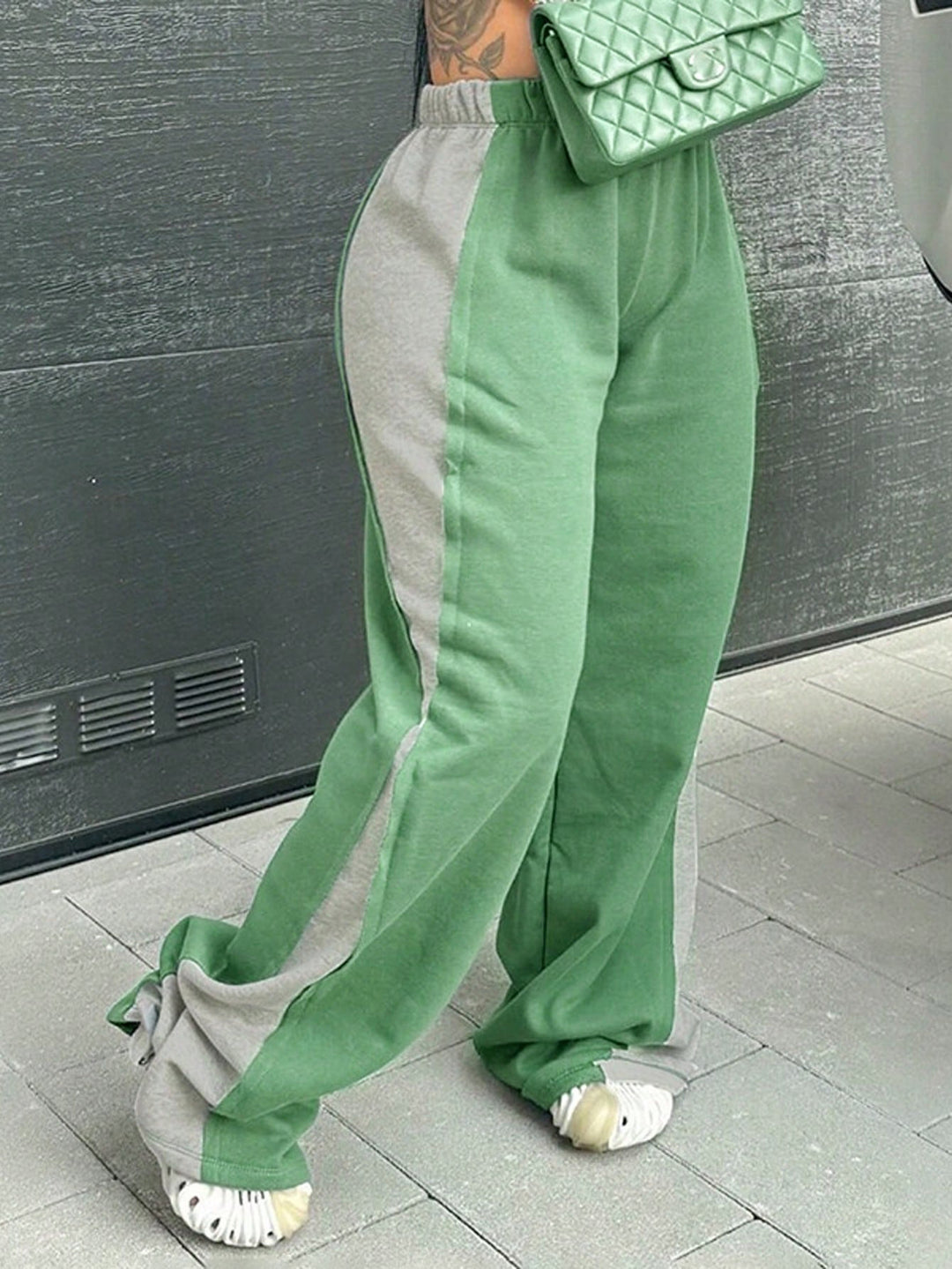 Casual women's sports pants with colorful side inserts and an elastic waistband Lune London