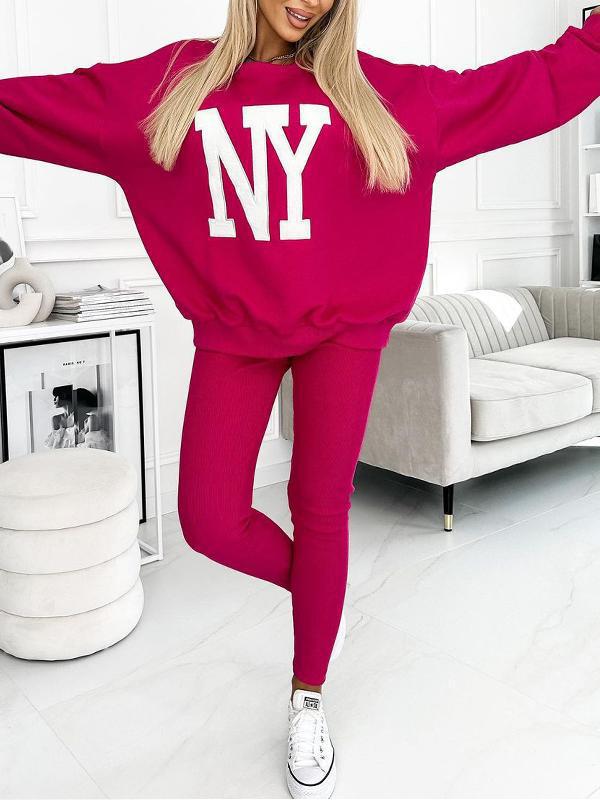 Oversized women's sweatshirt with large letters and matching leggings Lune London