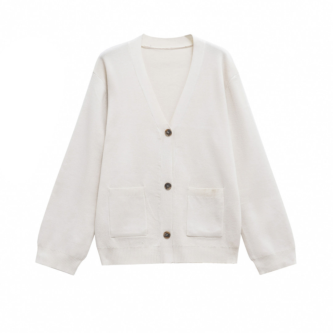 Knitted jacket for women with deep V-neck and practical pockets Lune London