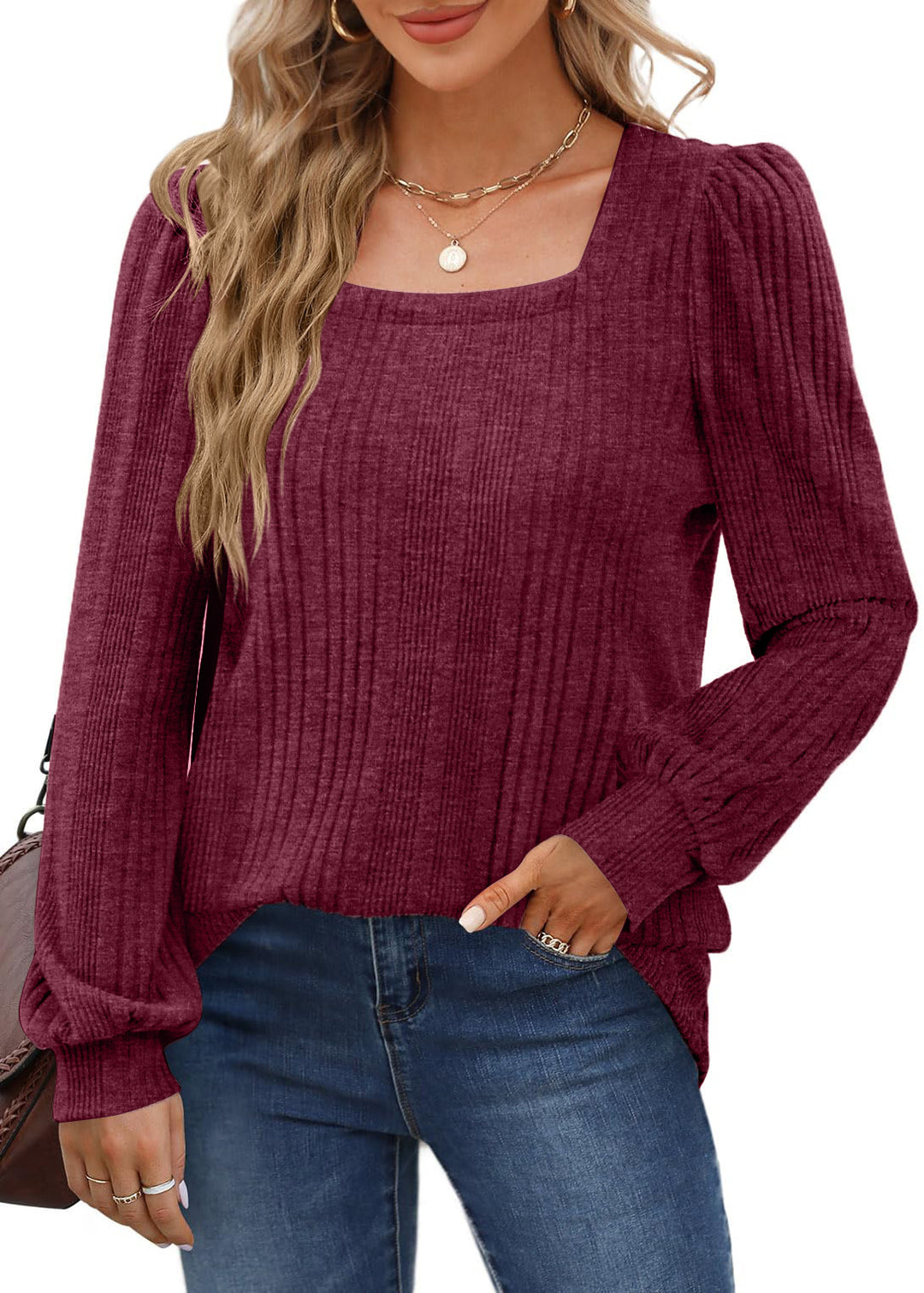 Woman Elegant knit top with structured rib pattern and puff sleeves Lune London
