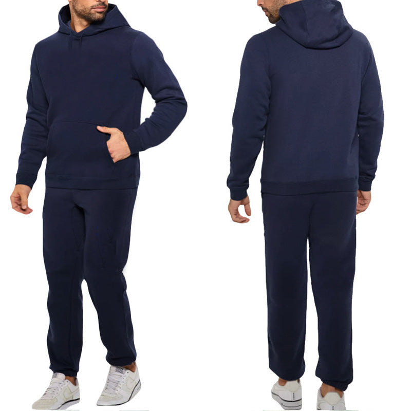 Men's hooded sweat suit with sporty cut and practical kangaroo pocket design Chic & Stil