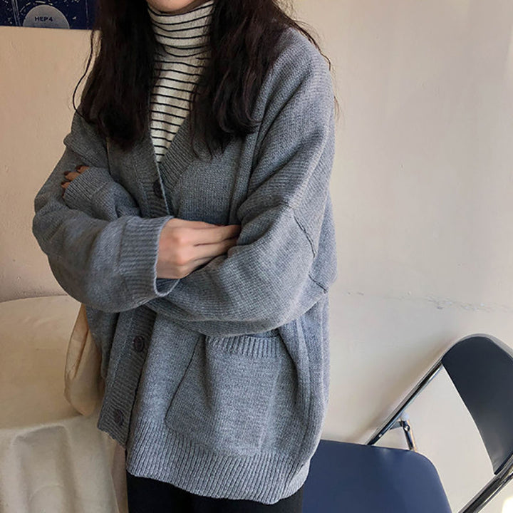 Cardigan en maille décontracté pour femme avec détails de boutons décoratifs et coupe oversized Chic & Stil