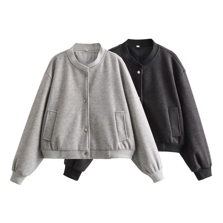 Fashion sweatshirt jacket for women with button closure and practical pockets Lune London