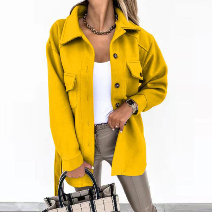 Utility jacket for women with a trendy belt and practical pockets Lune London