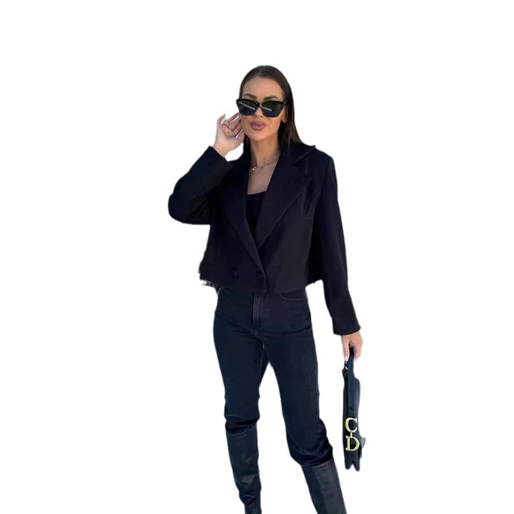 Ladies Elegant Oversized Blazer with double-breasted buttons and textured fabric Lune London