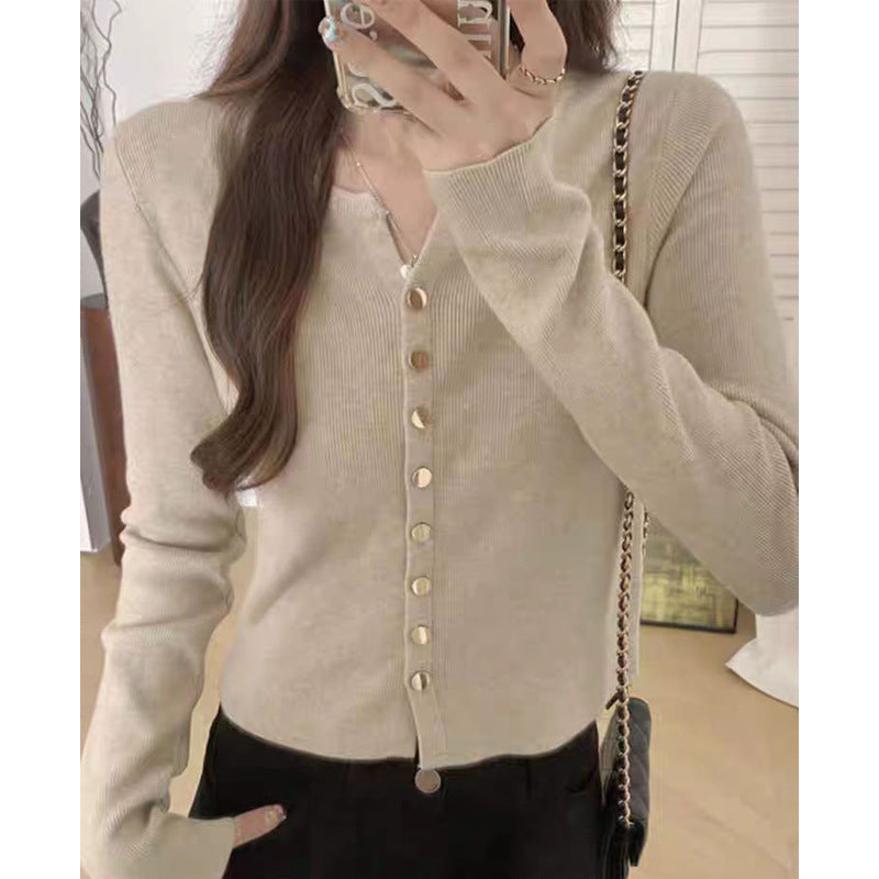 Women's knitted jacket with mother-of-pearl buttons Lune London