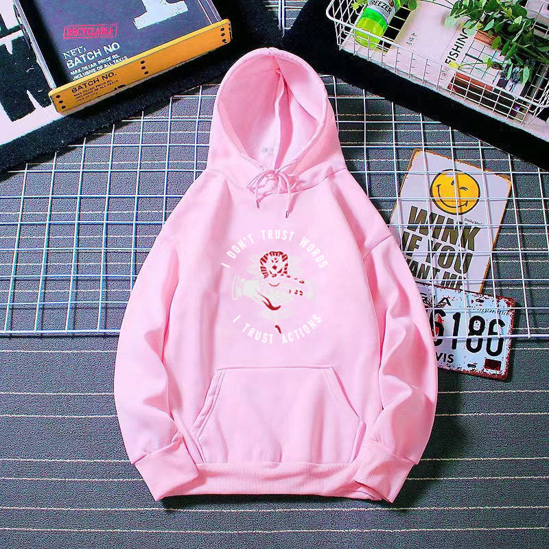 Women's hoodie with expressive design and cozy interior Chic & Stil