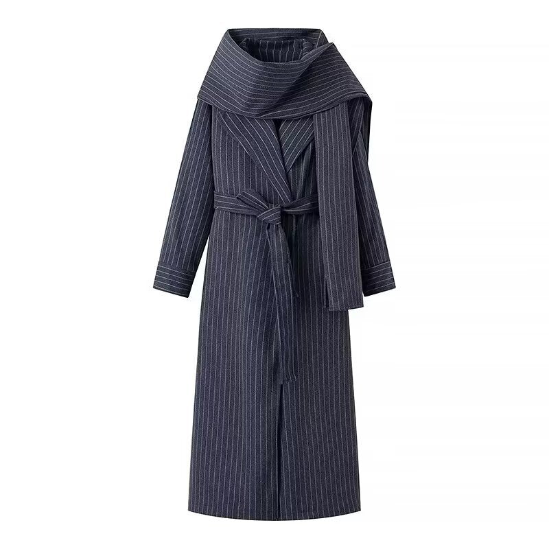 Elegant coat for ladies with wide neckline and tie belt Lune London