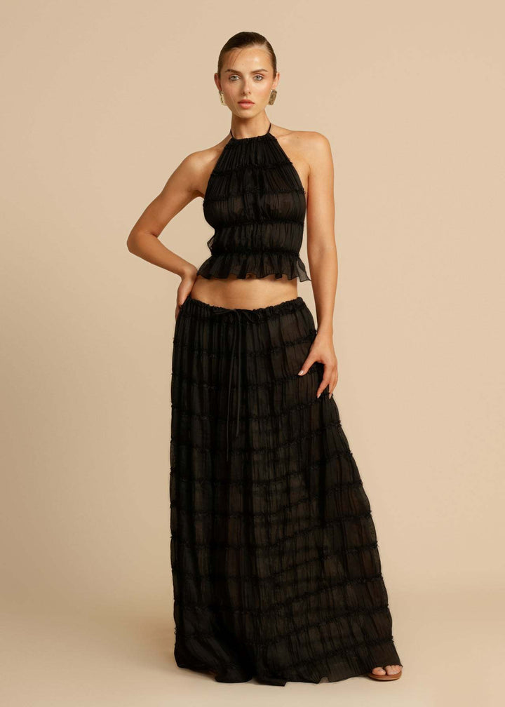 Maxi dress for women with gathered bodice and elegant cut at the waist Chic & Stil