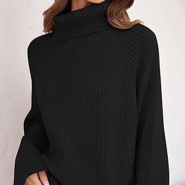 Ladies fine knit cashmere sweater with high collar and loose fit Lune London