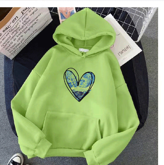 Women’s hoodie with artistic heart design Chic & Stil