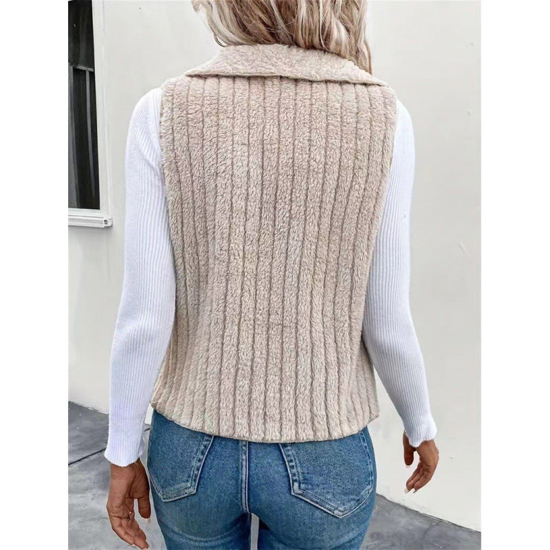 Women cozy cardigan with asymmetric cut and high collar Lune London
